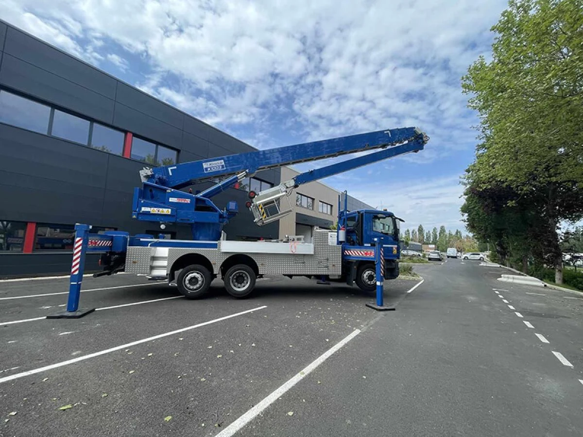 Location de camion nacelle aux Ulis