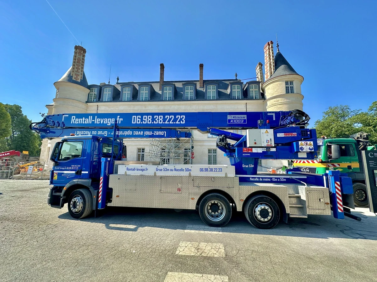 Location de grue sur camion aux Ulis