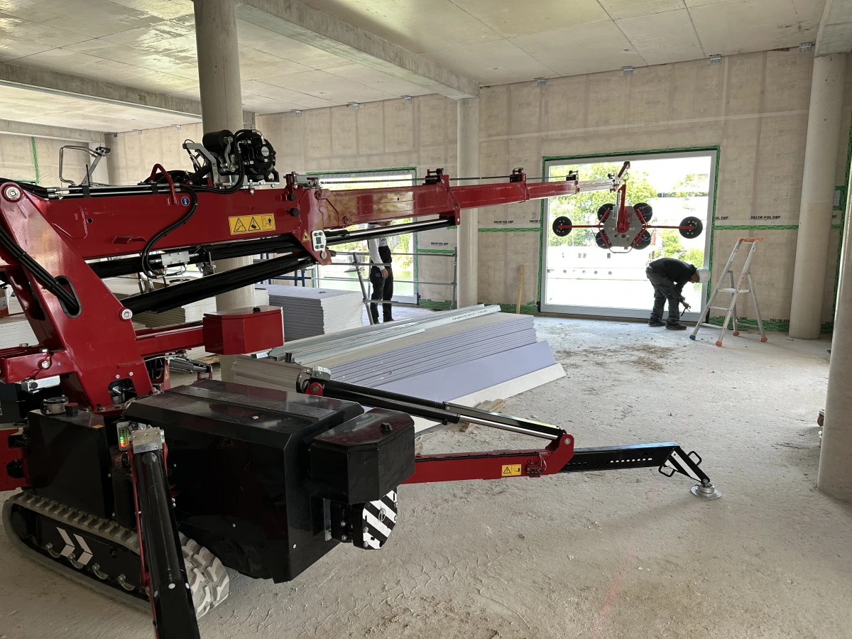 Location de mini-grue araignée aux Ulis